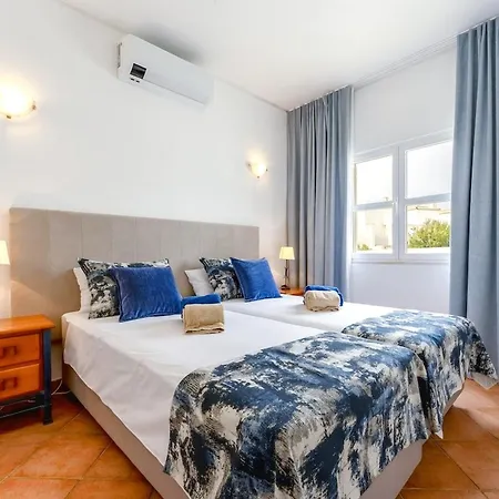 Peaceful Holiday Villa Monte Da Gale In Praia Da Gale Guia Apartment