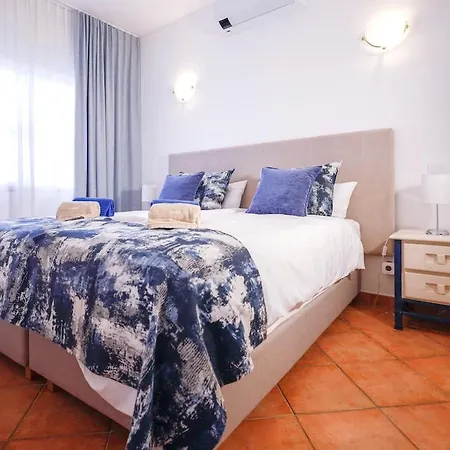 Peaceful Holiday Villa Monte Da Gale In Praia Da Gale Guia *