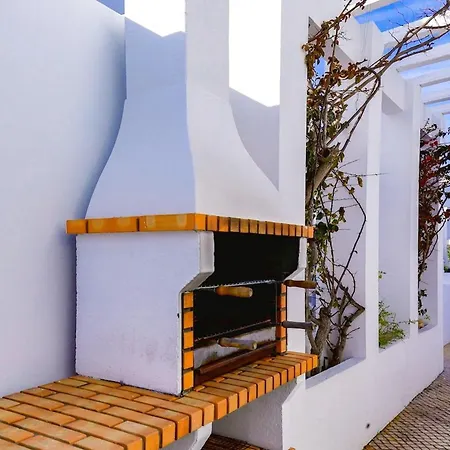 Peaceful Holiday Villa Monte Da Gale In Praia Da Gale Guia